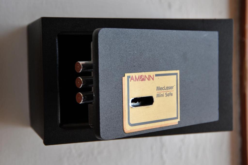 Double Room with Private External Bathroom,48884649:JPEG